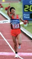 Fujita hits tape at Fukuoka marathon with national record